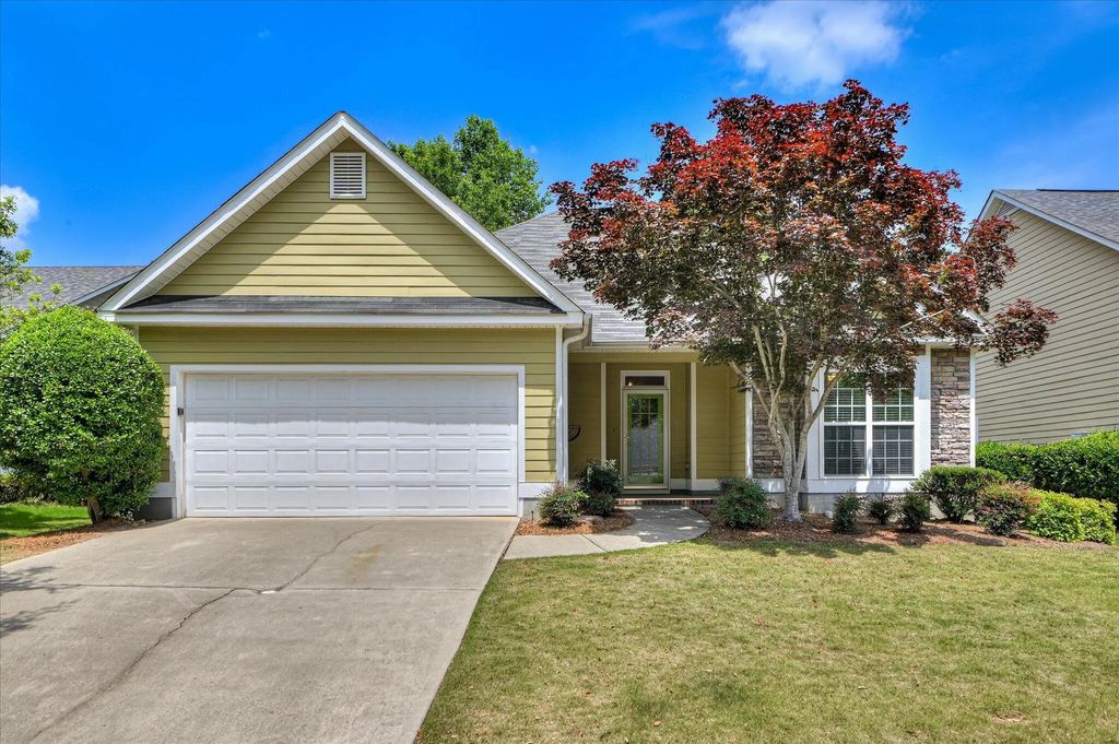 2037 Magnolia Parkway, Columbia