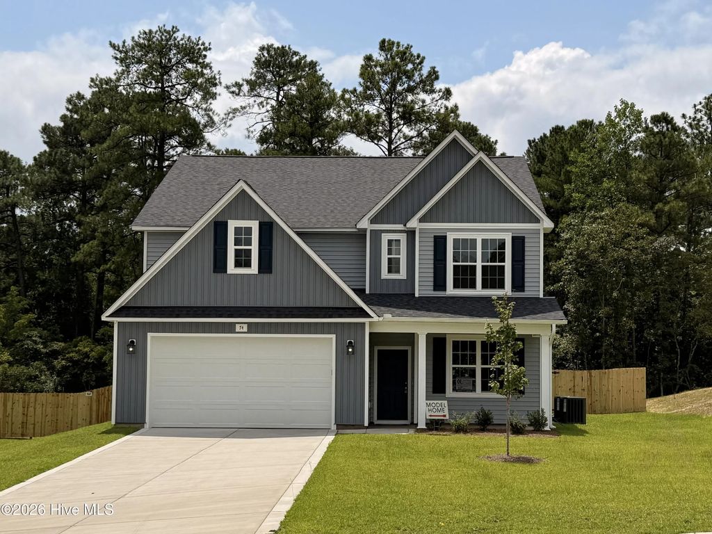 74 Pikewood Court, Lillington