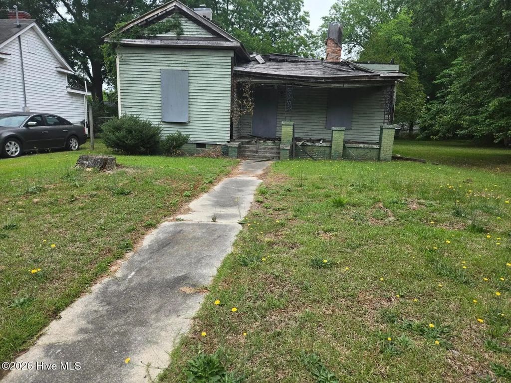 1111 Hargrove Street, Rocky Mount