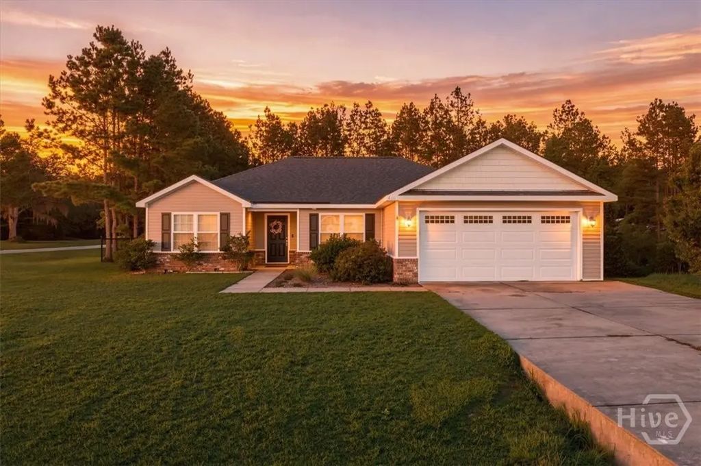 460 Abigail Circle, Ellabell