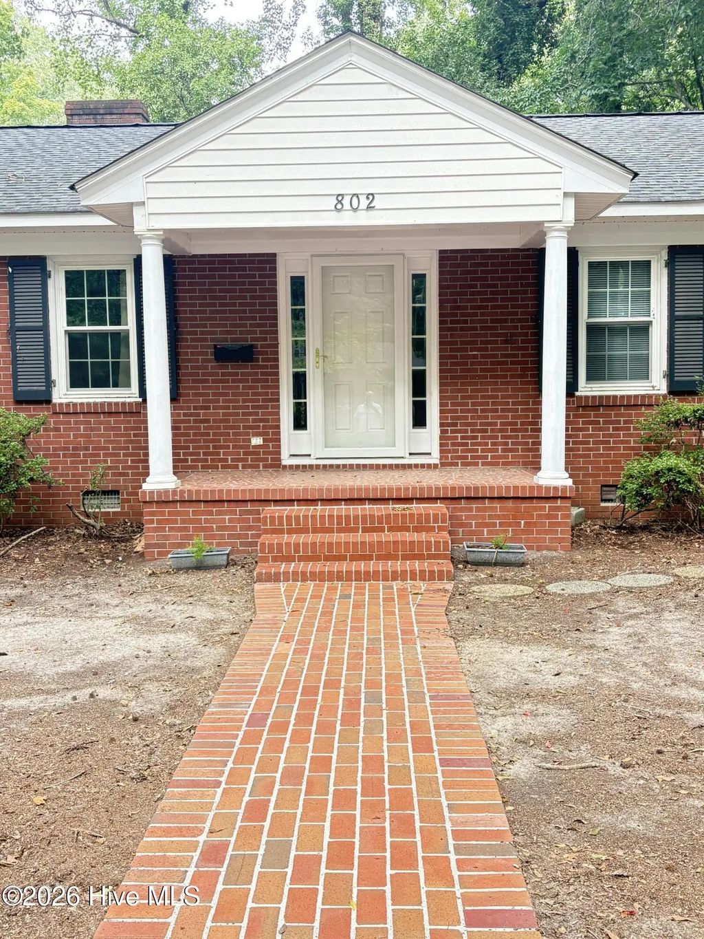 802 Forest Hill Circle, Greenville