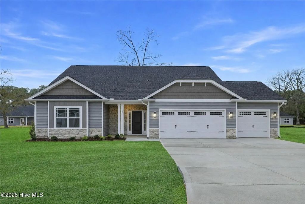 104 Jackson Ridge Way, Pikeville