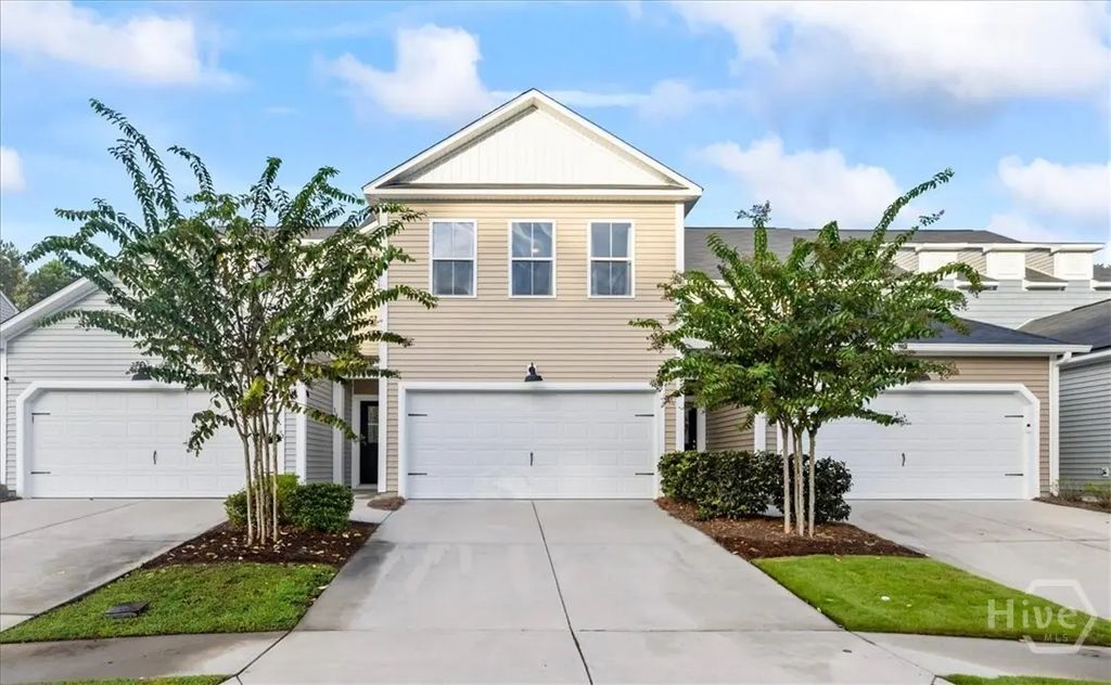 147 Bellasera Way, Richmond Hill