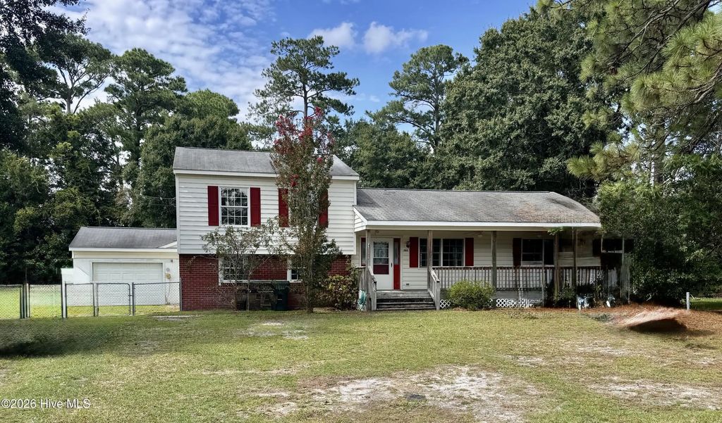 2831 Easy Street, Newport