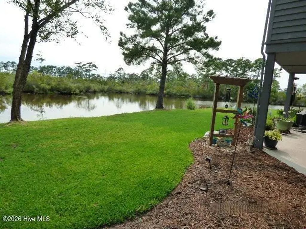 10082 Windward Drive, New Bern