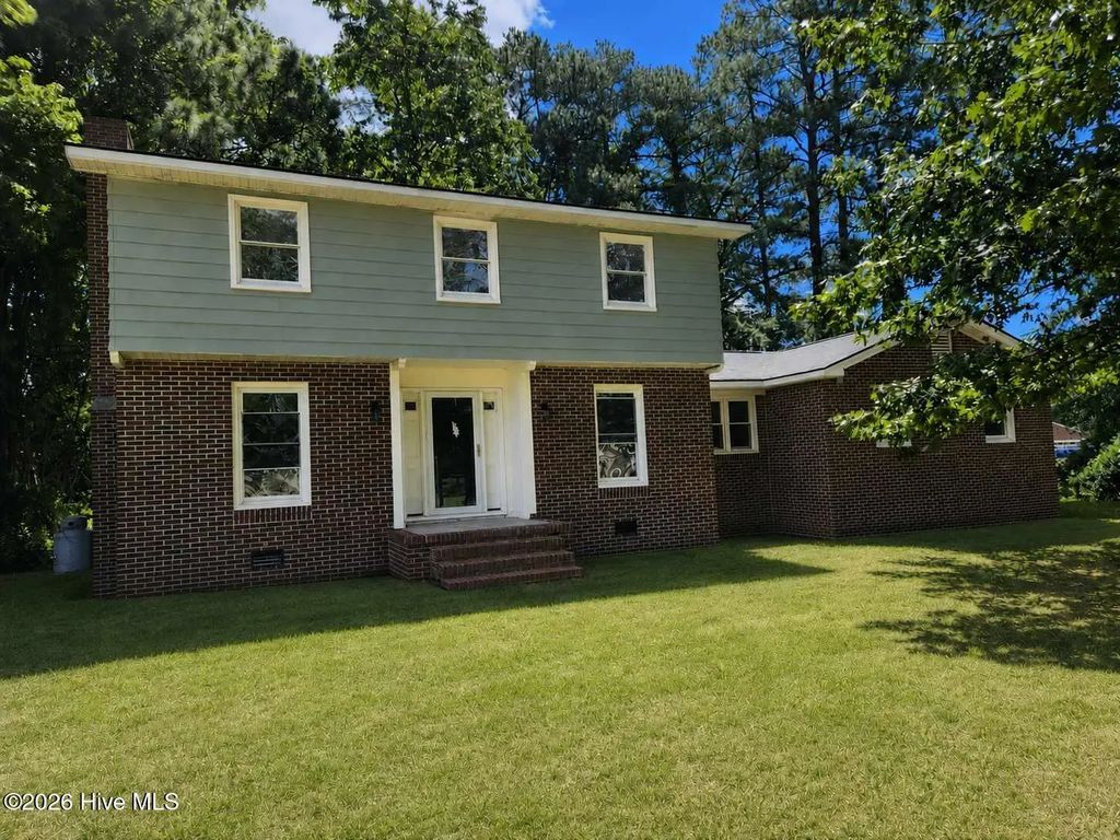 167 Winfall Boulevard, Hertford