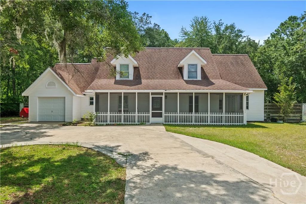 157 Ole Oak Road, Allenhurst