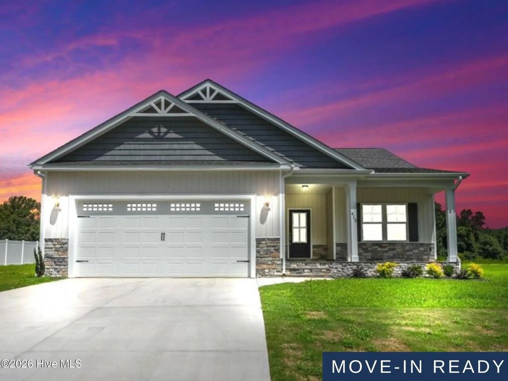 415 Creeks Edge Drive, Pikeville