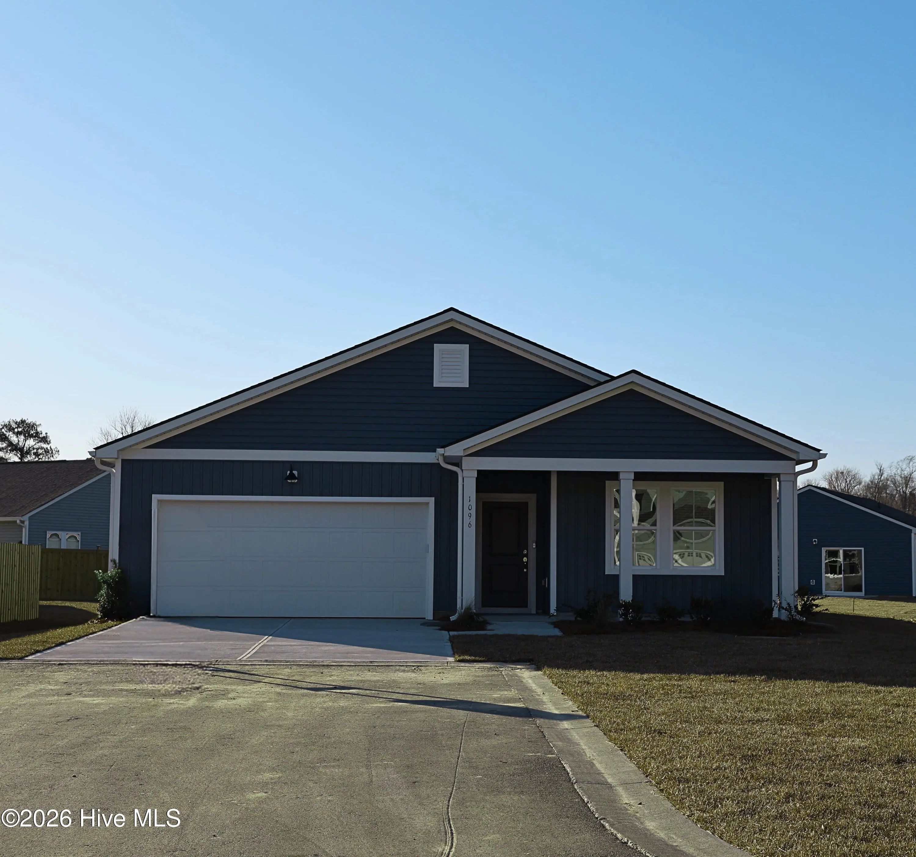 1096 High Tide Street Se 3601, Bolivia