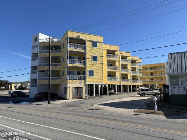 302 Canal Drive Unit 14, Carolina Beach