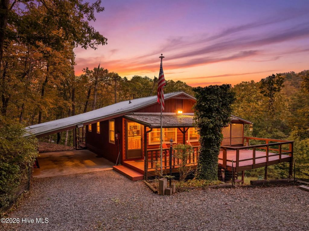 158 Mountain Stream Road, Murphy