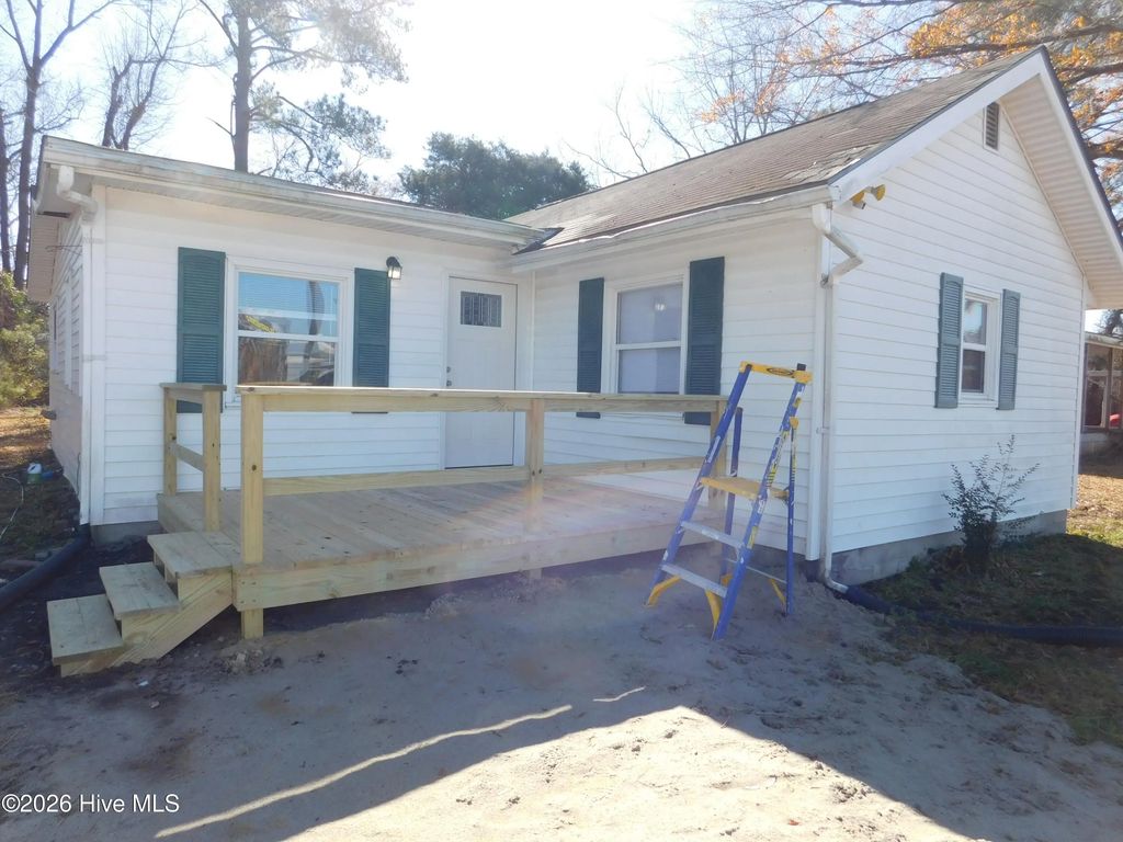 423 Bouy Street, New Bern