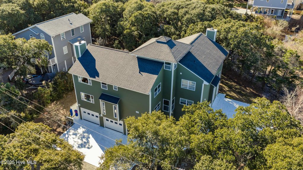 111 Cutlass Drive, Surf City