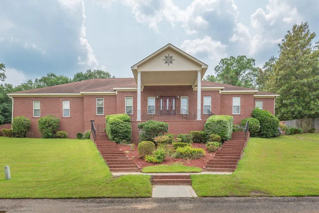 2114 Southlake Parkway, Richmond