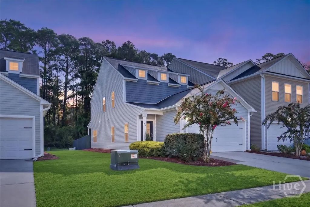 108 Bellasera Way, Richmond Hill