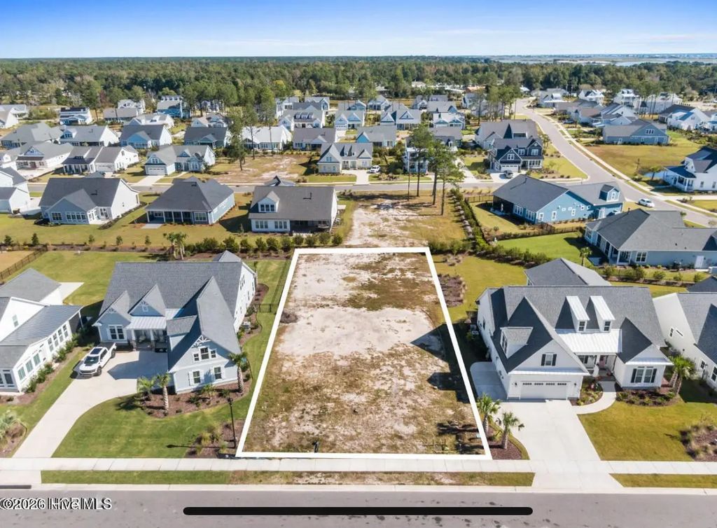 565 Jackline Drive, Hampstead