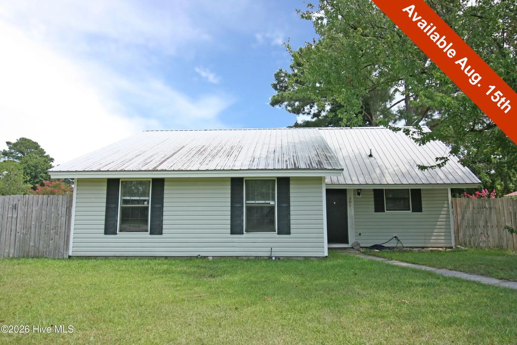 301 Dennis Road, Jacksonville