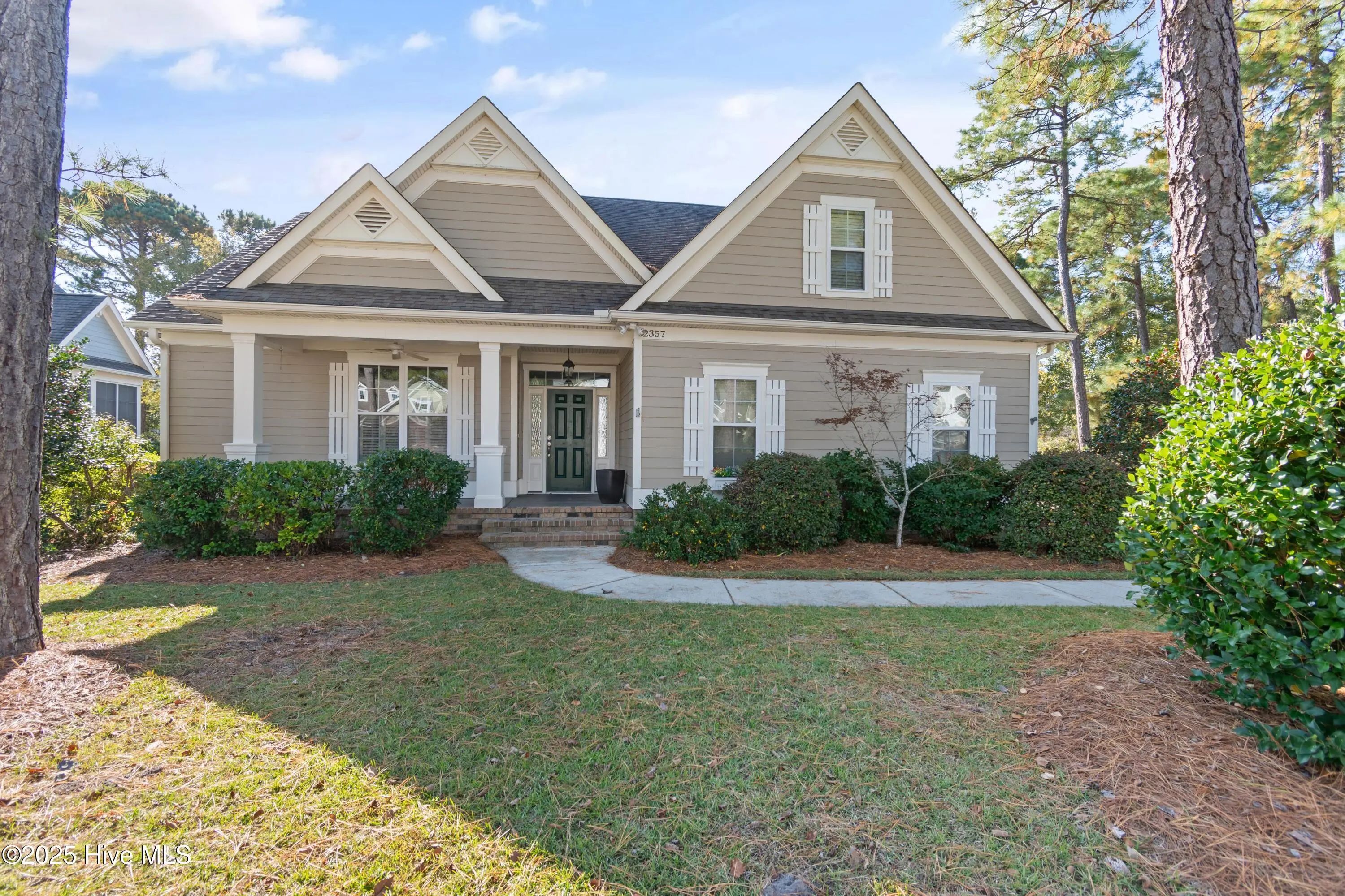 2357 St James Drive Se, Southport