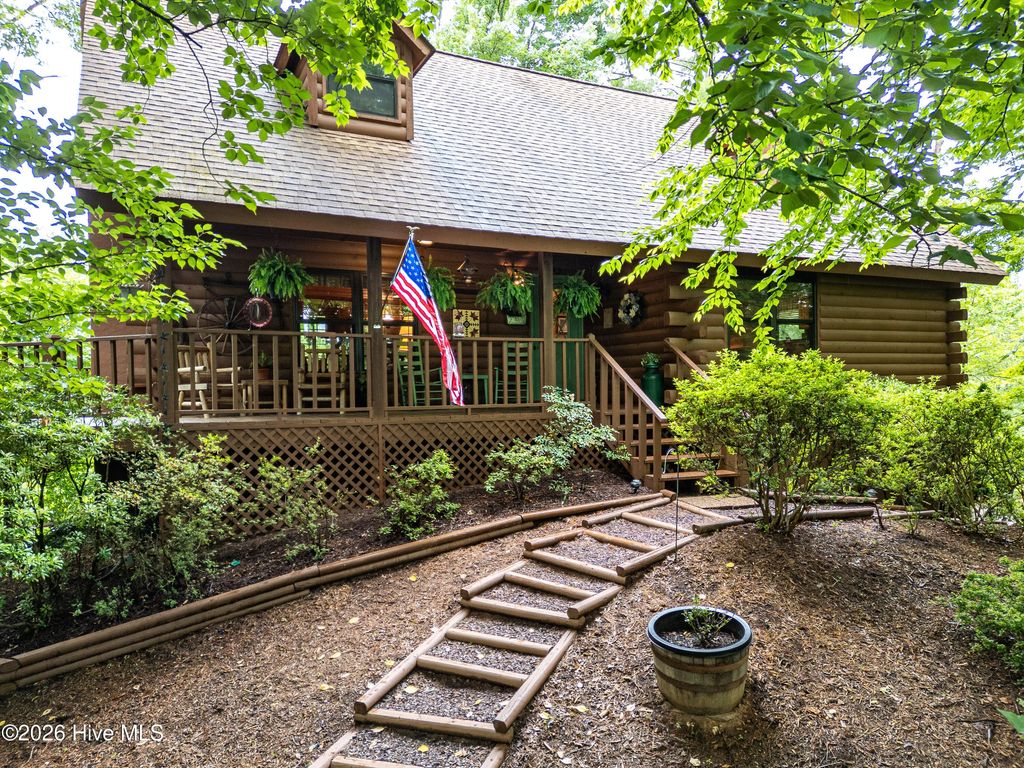 126 Remington Lane, Murphy