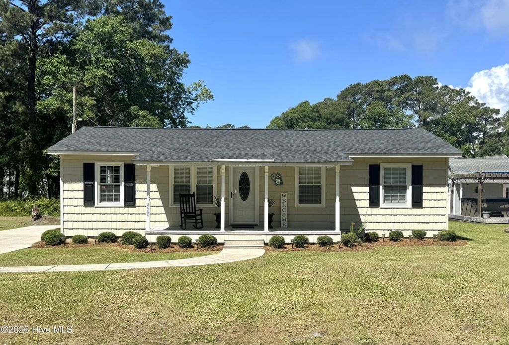 2000 Harbor Drive Sw, Ocean Isle Beach