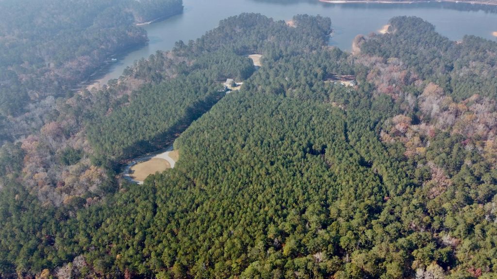 1272 Sunset Cove, Lincoln