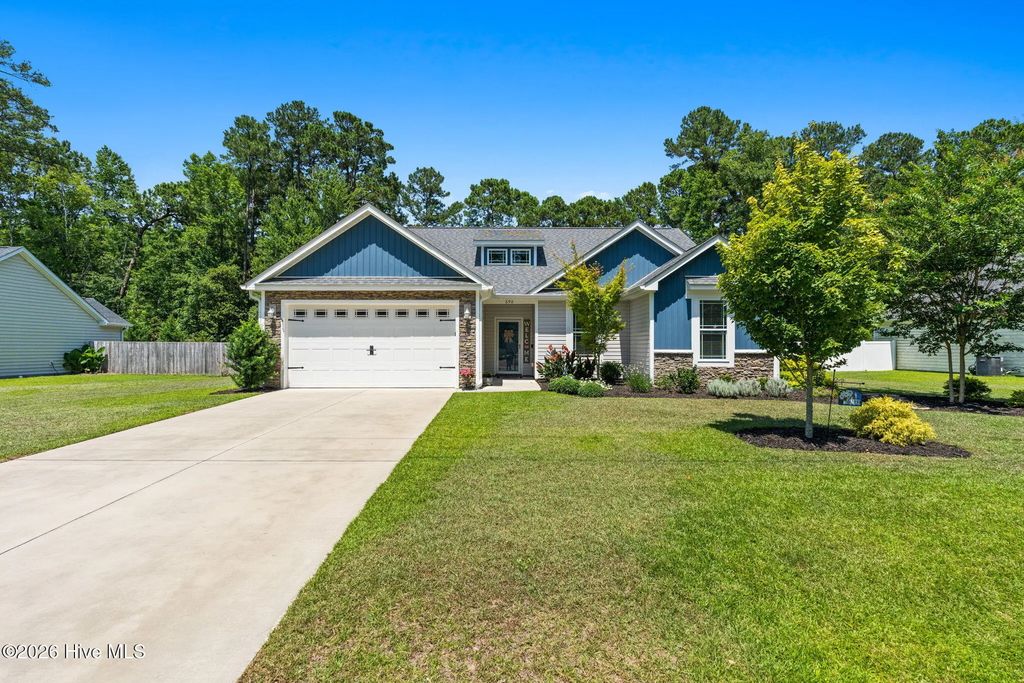 690 Boundary Loop Road Nw, Calabash