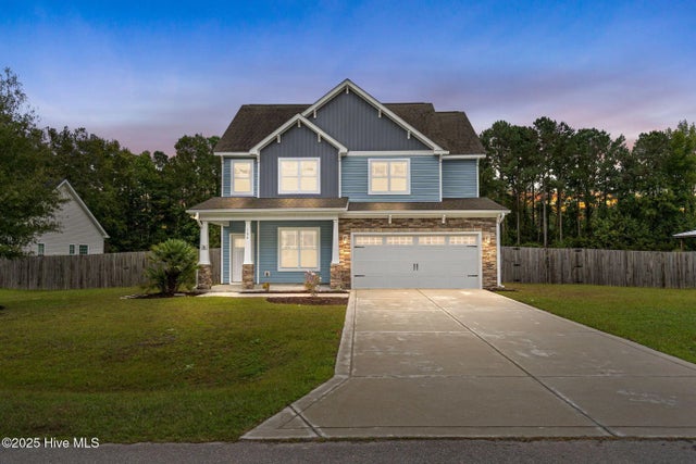 104 Treasure Way, Hampstead