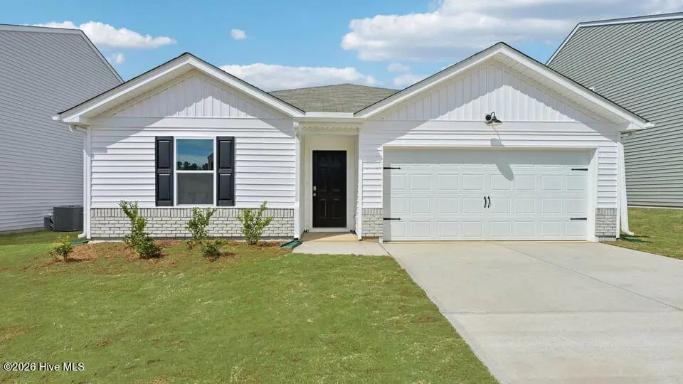 421 Conifer Street, Sanford