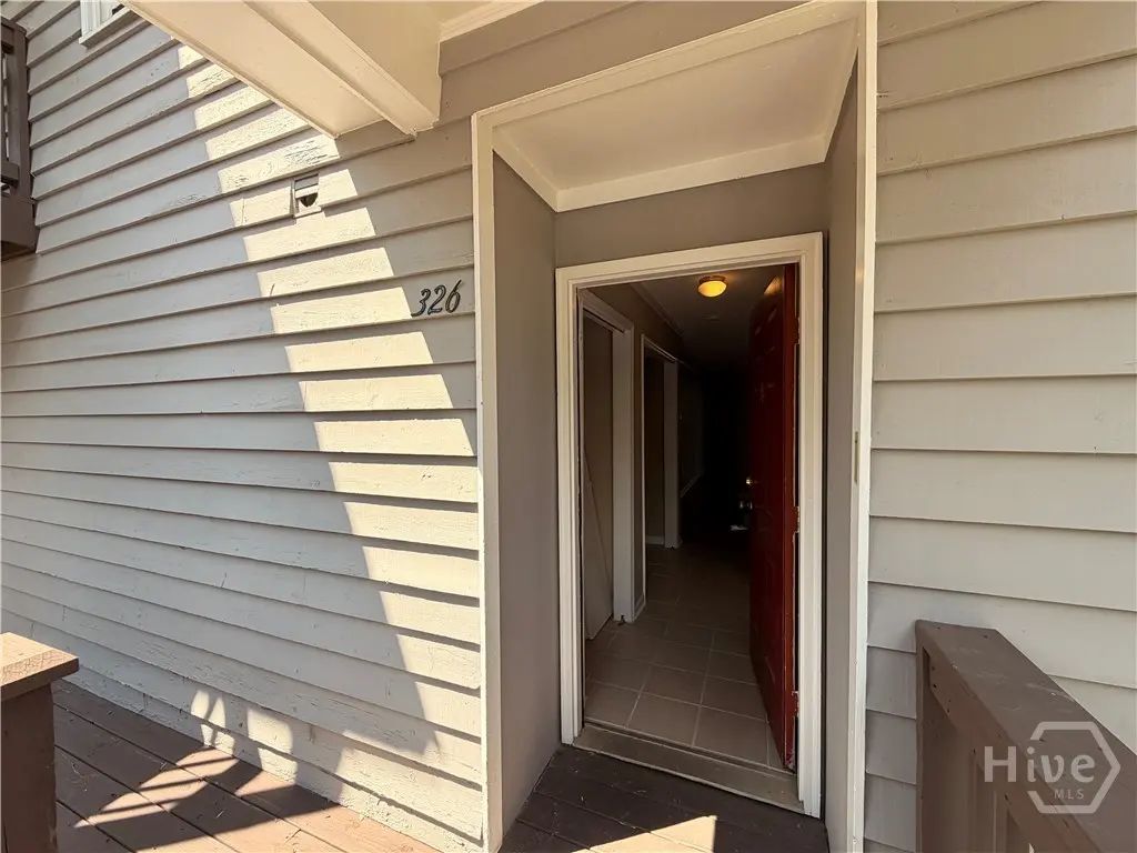 2505 W Broad Street, Athens