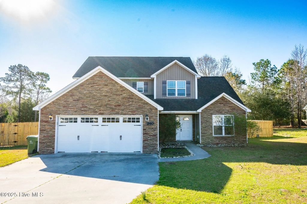 240 Everett Yopp Drive, Sneads Ferry