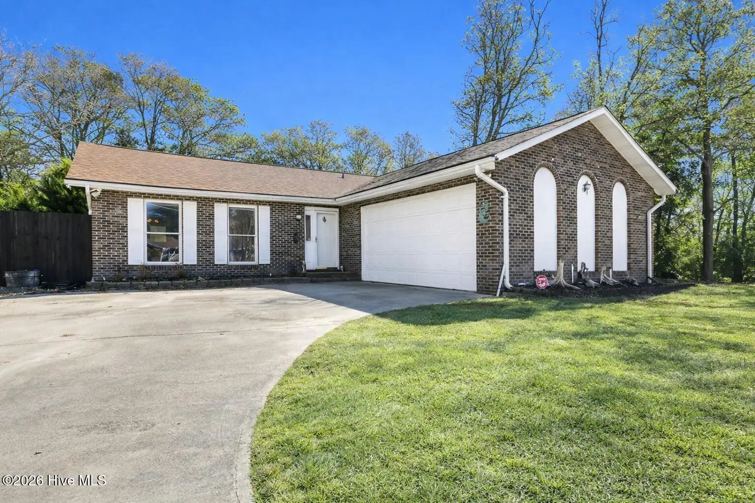 104 Se 16th Street, Oak Island Wooded
