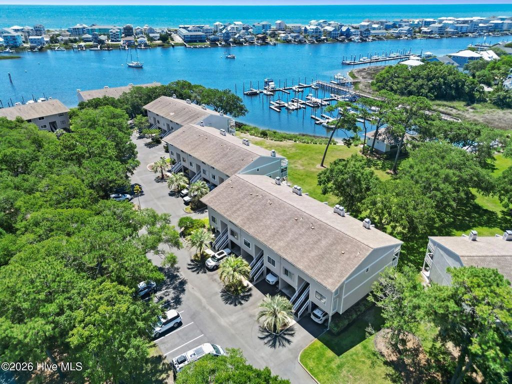 1200 Saint Joseph Street Apt 26, Carolina Beach