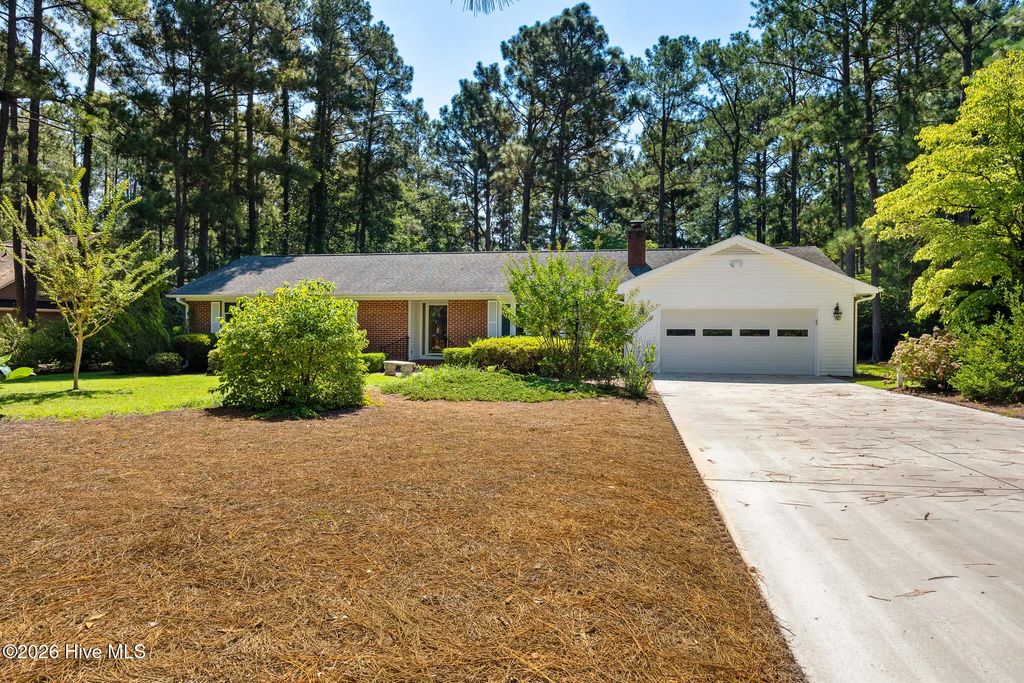 47 Birdie Drive, Whispering Pines