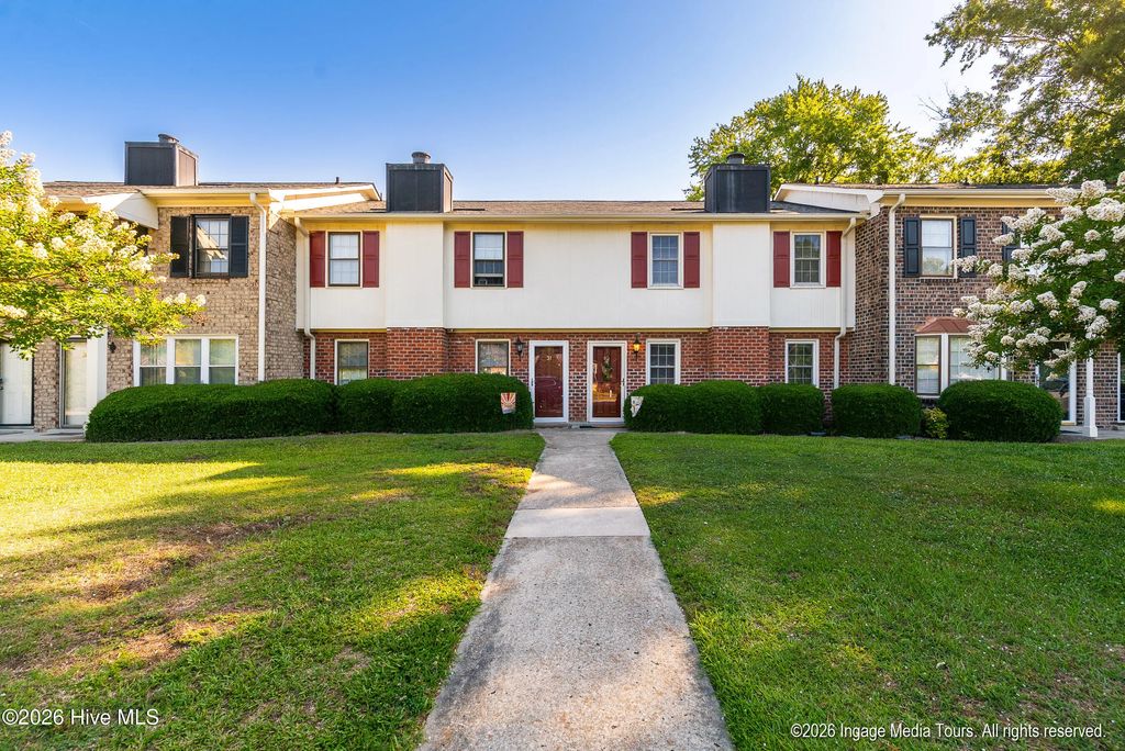 32 Scott Street, Greenville
