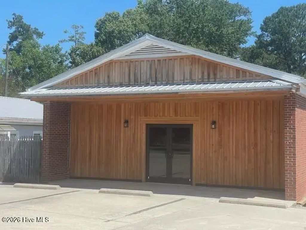 907 E Broad Street, Elizabethtown