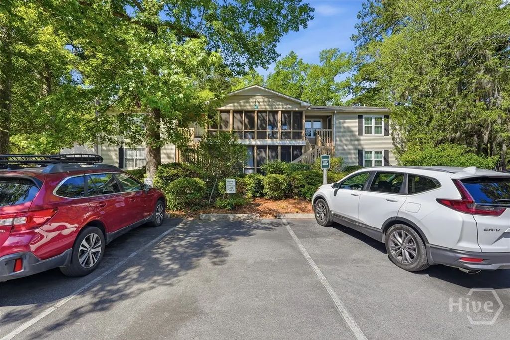 401 N Cromwell Road D2, Savannah