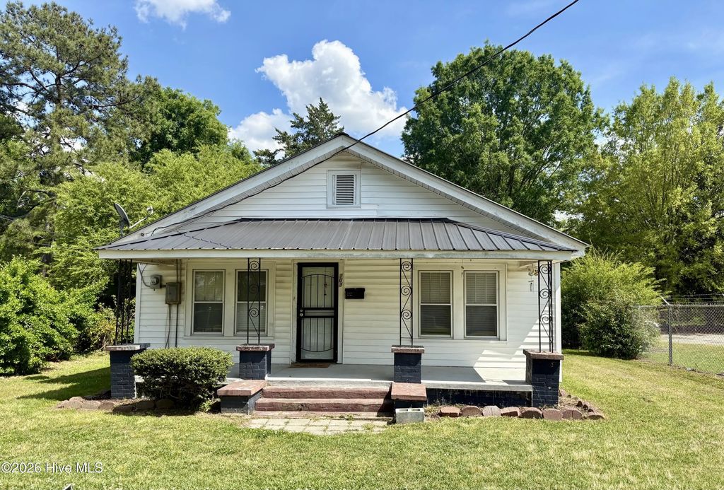 103 S Wooten Street, La Grange