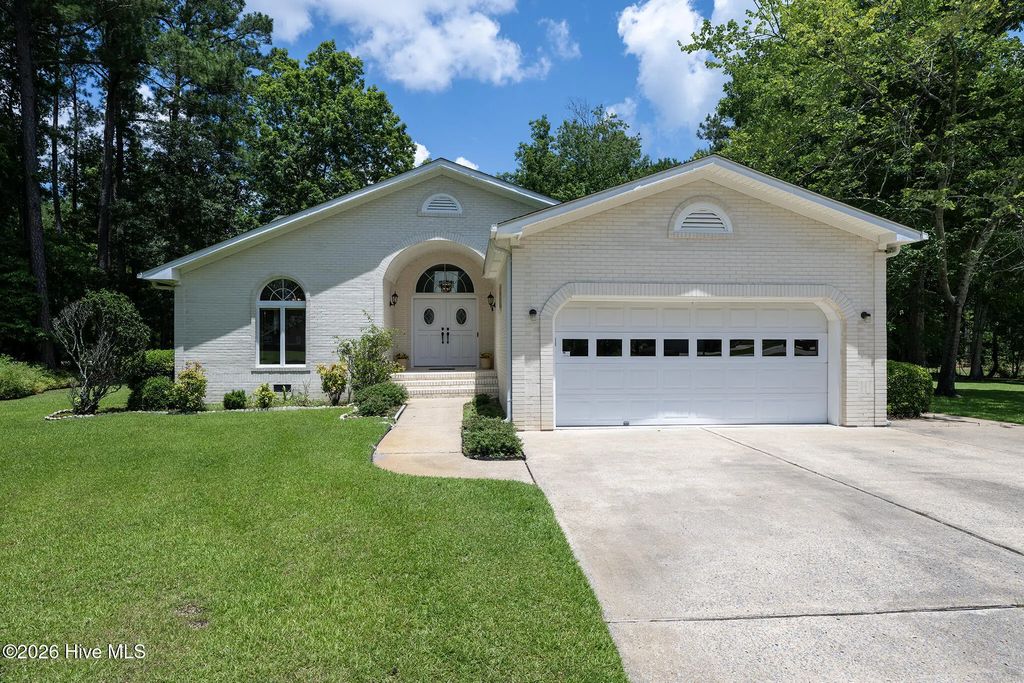 809 Thyme Court, New Bern
