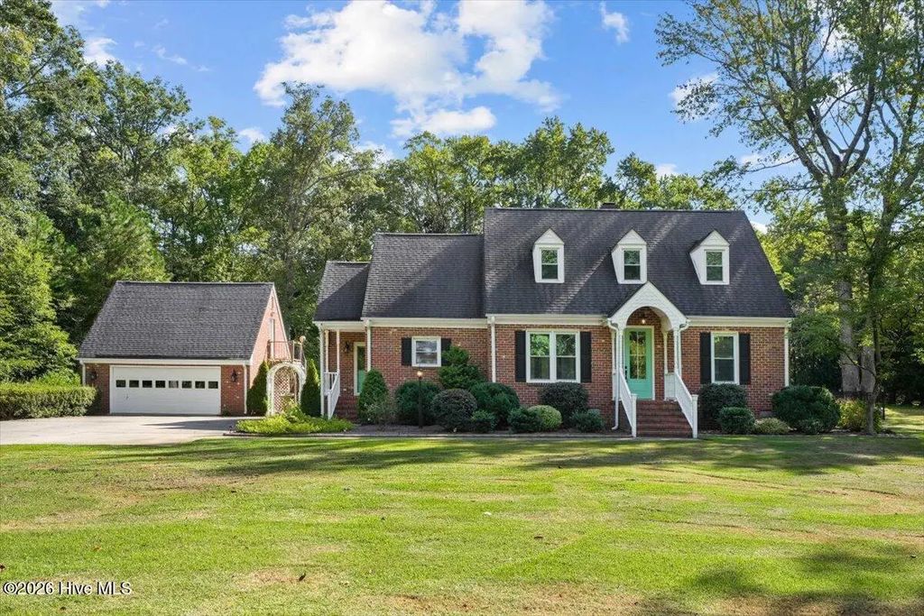 404 Barrington Drive, Tarboro