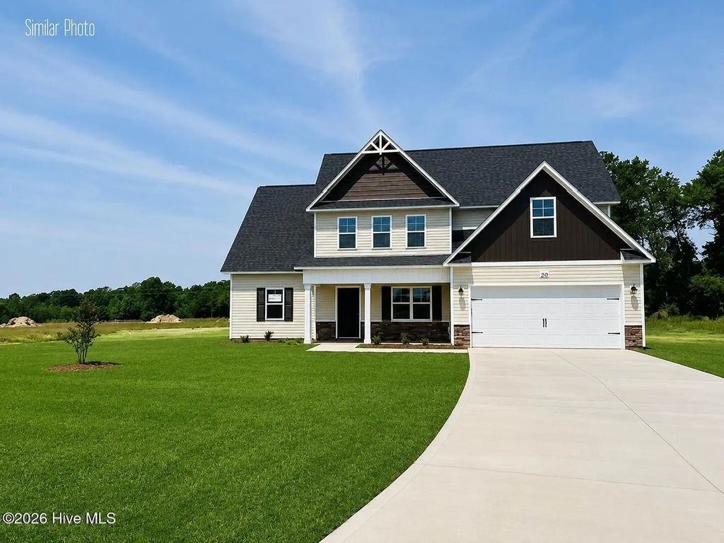 205 Megan's Field Place, Richlands