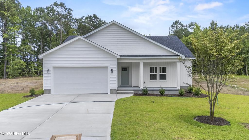 415 Timberwind Lane Se, Leland