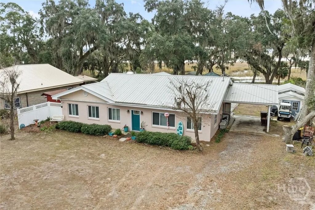 1214 Shell Point Road Ne, Townsend