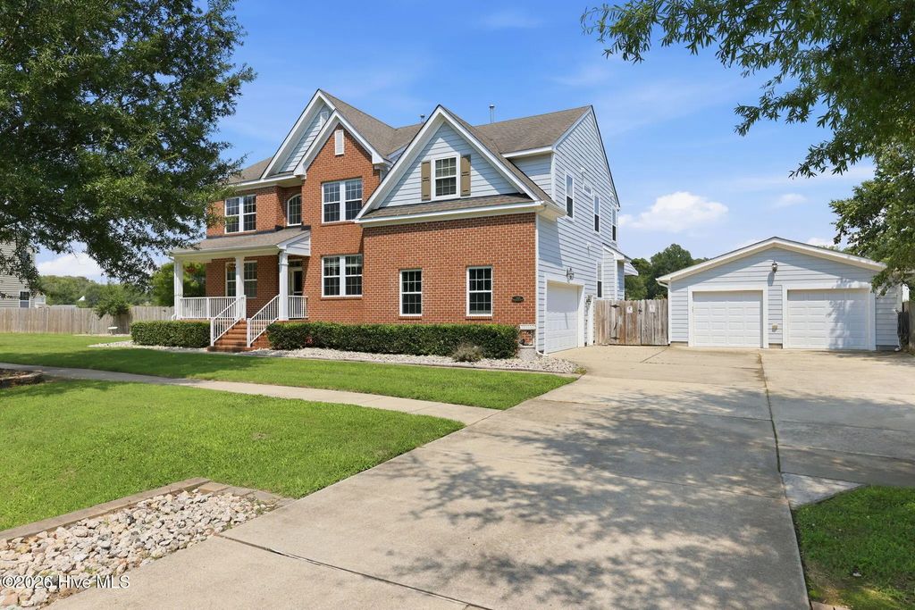 110 Surf Scoter Loop, Moyock