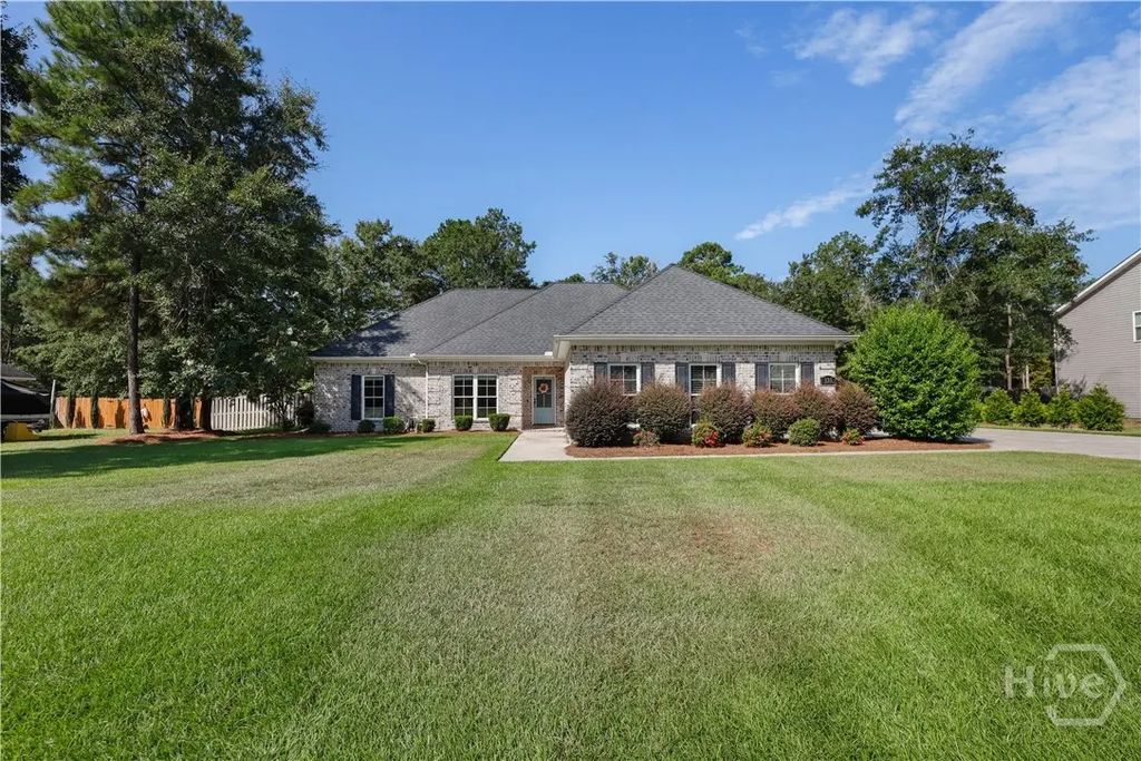335 Westminster Drive, Guyton