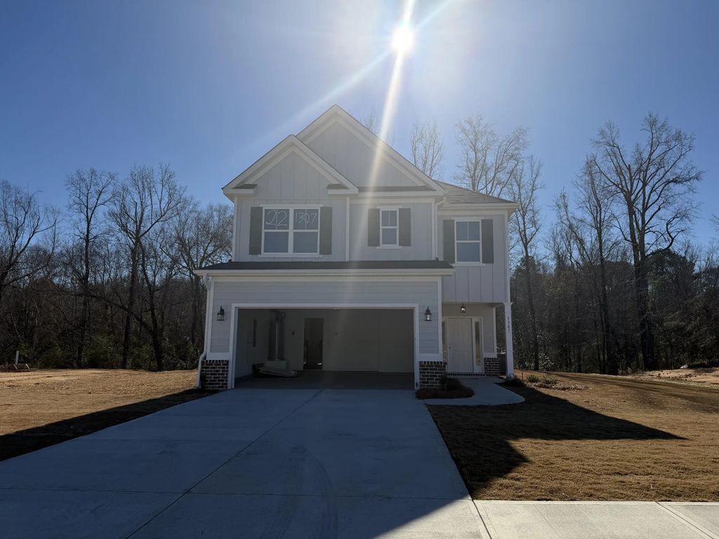 1307 Elias Station, McDuffie