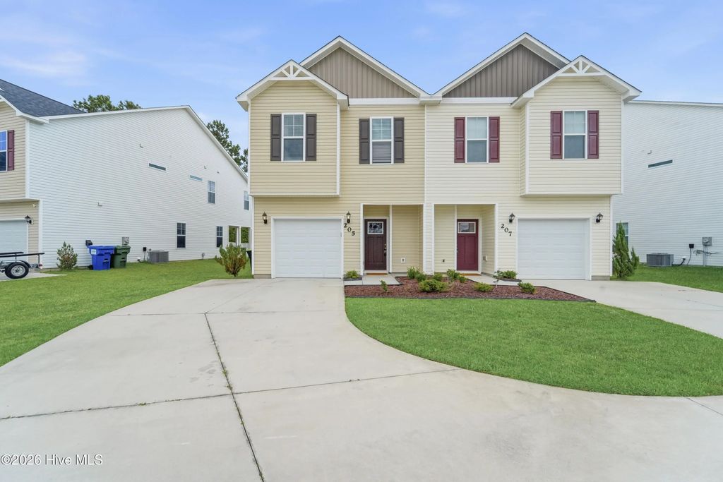 205 Shallowbag Bay Lane, Jacksonville