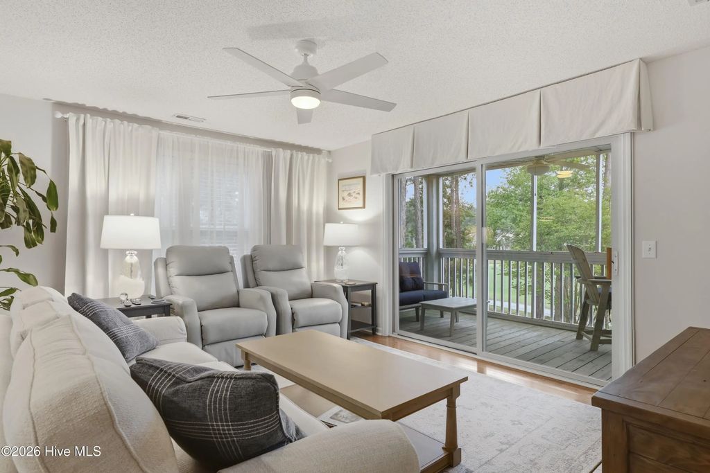 3350 Club Villas Drive # 1103, Southport