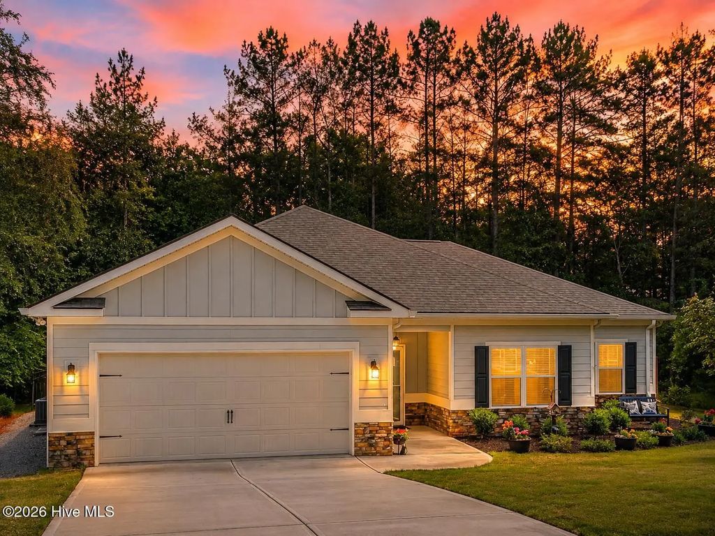 212 Deveraux Point, McCormick