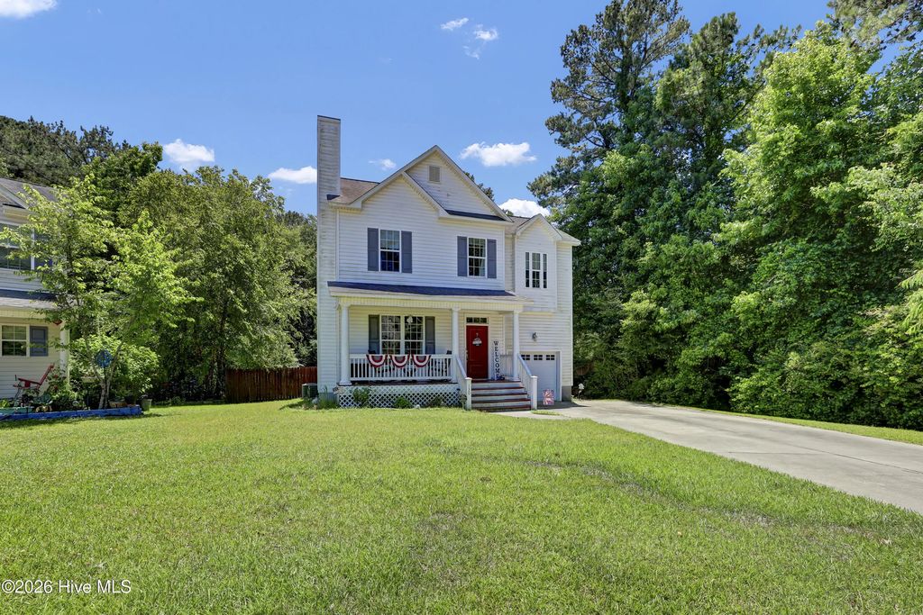 130 Tanbark Drive, Jacksonville