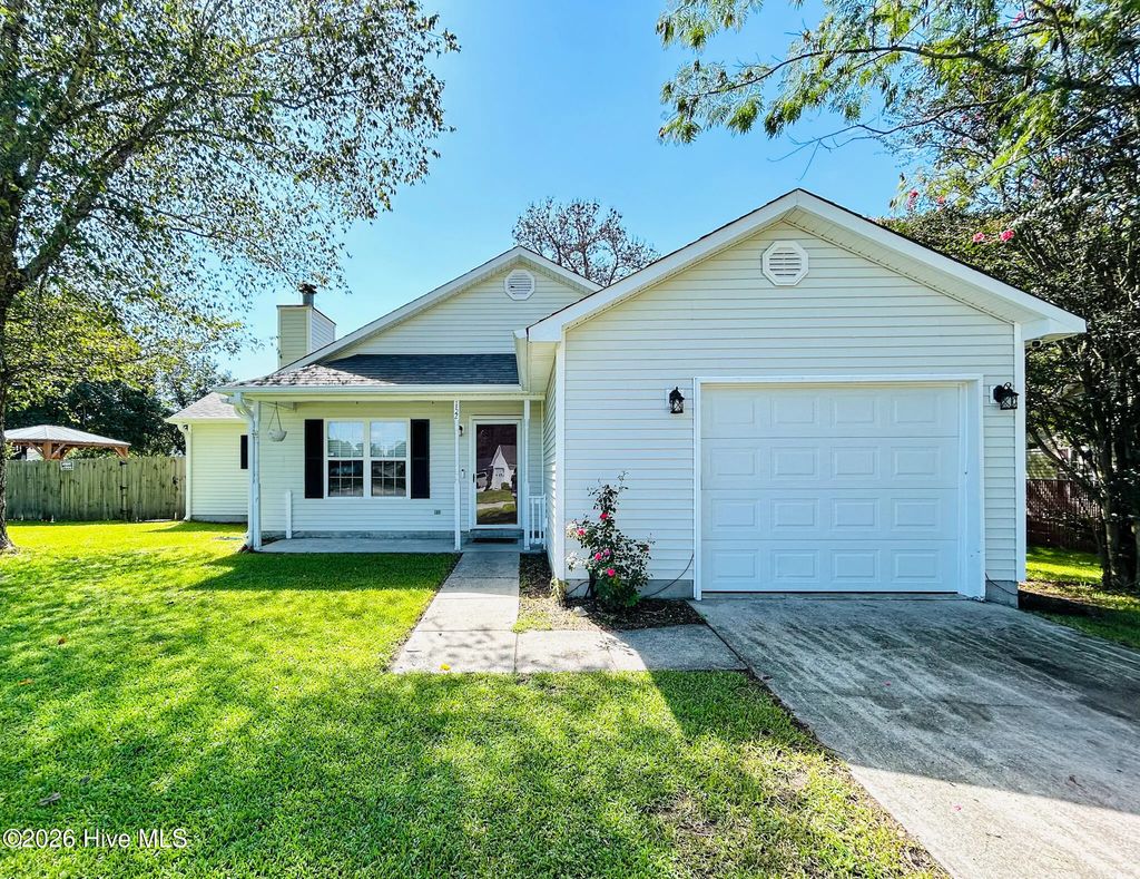 152 Horse Shoe Bend, Jacksonville